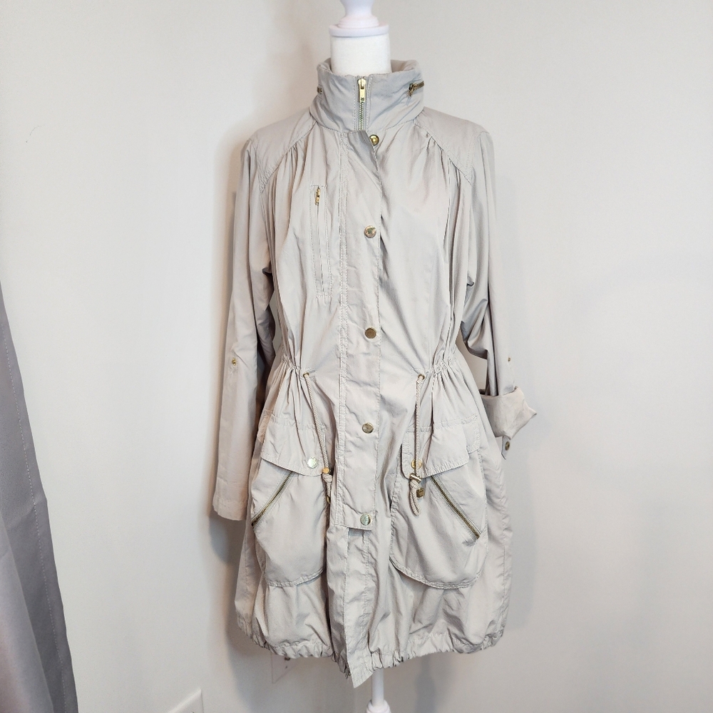 H&M Windbreaker Bone Lightweight Drawstring Waist Mid Length Hooded Womens Small